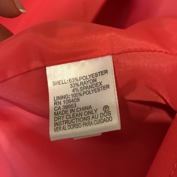 TAHARI ARTHUR S. LEVINE CORAL SUIT JACKET - Picture 5 of 6